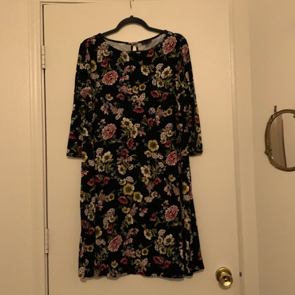 J. Jill 3/4 Sleeve Knit Black Floral Midi Dress